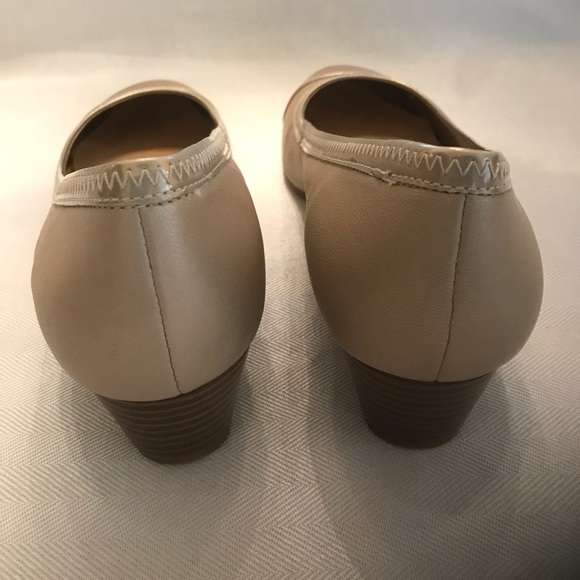 Cole Haan Soft Gold Metallic Elsie Cap Toe Wedge all Size 7 1/2 C - Picture 4 of 11